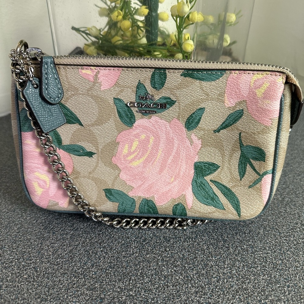 COACH Nolita 19 in Lt Khaki Pink Rose